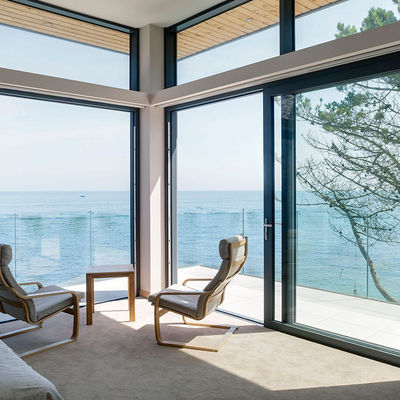 Gürültü azaltma Alüminyum kaydırma kapısı yalıtımlı cam 3 metre alüminyum kaydırma kapılar