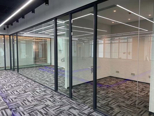 İzole edilmiş Tempered Clear Glass Alüminyum Swinging Mutfak Kapıları Özel