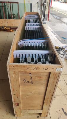 Korozyona dayanıklı alüminyum katlanır kapı termal kırma ince çizgi alüminyum iki katlı kapılar