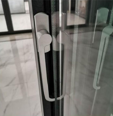 Korozyona dayanıklı alüminyum katlanır kapı termal kırma ince çizgi alüminyum iki katlı kapılar