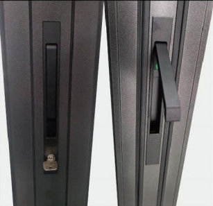 Slim Frame Alüminyum Katlanabilir Kapı Modern Stil Alüminyum Akordeon Kapısı