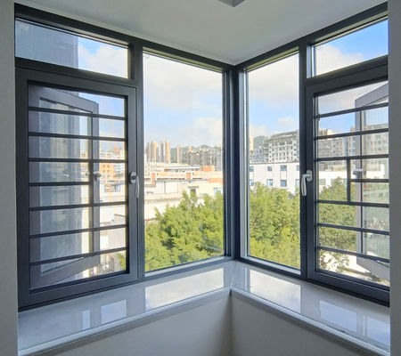 Özelleştirilebilir Alüminyum Salıncak Pencere Toz Kaplı Kaplama Salıncak Pencere