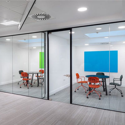 Modern Tasarım Kalın Çerçeve Cam Tempered Camla Ofis Duvarları