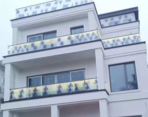 Gri Alüminyum U Kanal Cam Çit 10 mm Kalınlıklı Çerçevesiz Cam Balustrası