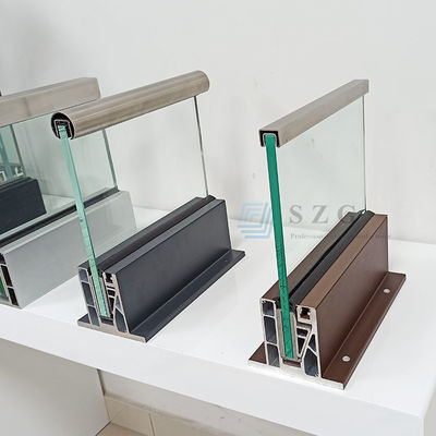 LED Işık Cam Balustrası Alüminyum Modern Çit Tasarımları Çerçevesiz Tempered Glass Dış Balkon Çit