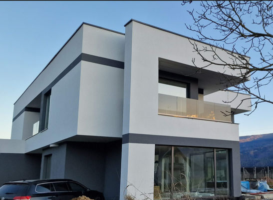 Özel Yapılandırılmış Yumuşak Çerçevesiz Cam Balustrası Toz Kanıtlı ve Kolay Temizlenir