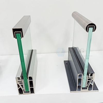 Alüminyum U Kanal Cam Balustrası Dış Çevre için Hava Duruma Dirençli