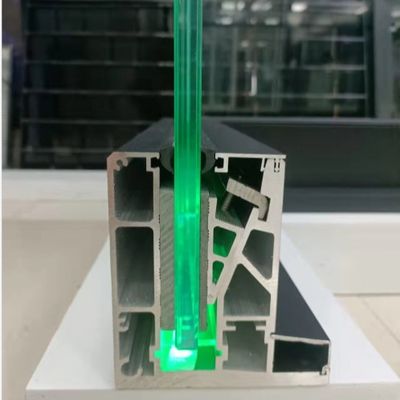 Renkli LED Işık Laminasyonlu Cam U Kanal Sistemi Patiolar için Cam Çit