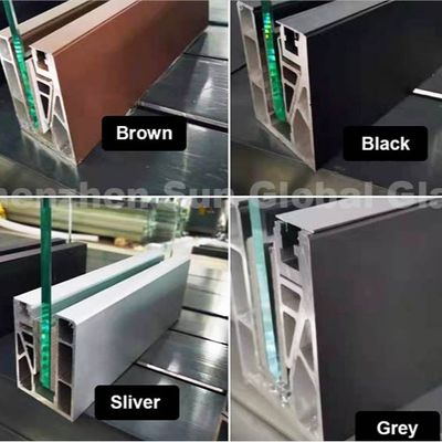 Modern Tasarımlı Cam Çit Balkon Çit U Kanalı Cam Çit İçeride Dışarıda