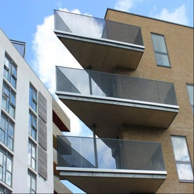 Morden Cam Çit 8+8mm Laminated Tempered Glass Alüminyum U Kanal Cam Çit