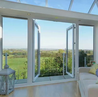 Dayanıklı Tasarım Otel Koridorları için Rüzgar geçirmez Metal Salıncak Kapı Tozla Kapalı Yüzey Dönüşümü ve Böcek Ekranı dahil