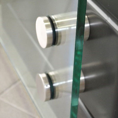 Paslanmaz Çelik Mesafe Tutucu Montaj Paneli Tutucu Cıvata Donanımı Dış Mekan Merdivenleri Balkon İçin