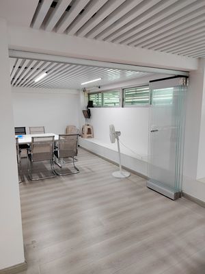 Fluorocarbon püskürtme alüminyum sıvı kırma ile kaydırılabilir katlanır kapılar