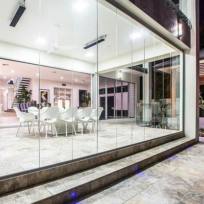 Alüminyum Kaydırıcı Çift Katlı Şeffaf Tempered Cam Kapıları Partition Balkon için